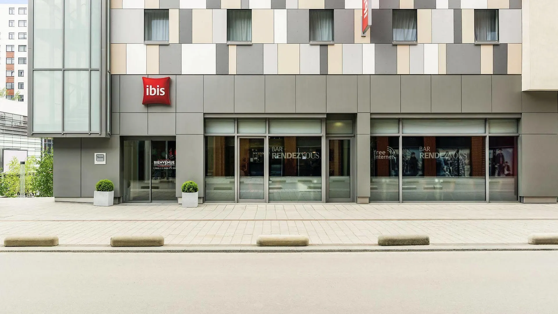 Ibis Esch Belval Hotel